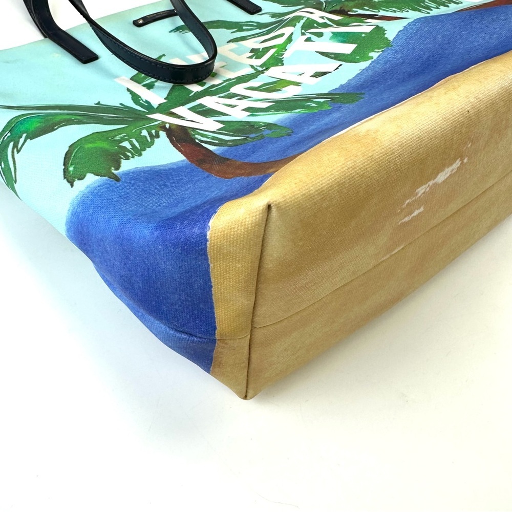 Kate Spade Breath of Fresh Air I Need a Vacation Large Tote
Beach Sun and Sand - Picture 4 of 13